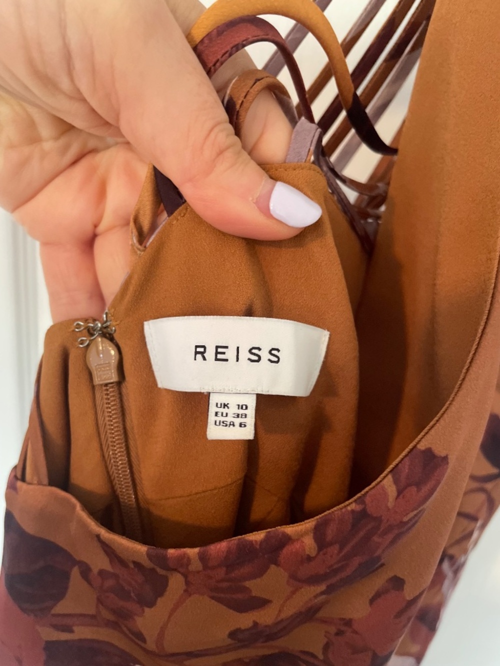 Gorgeous Reiss Dress - Picture 7 of 7